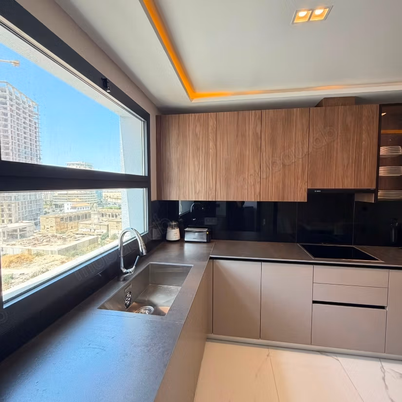 Exceptional apartment with panoramic sea view
