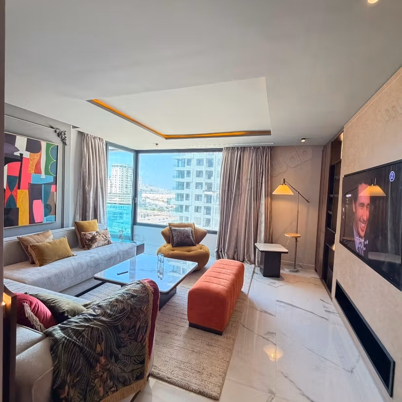 Exceptional apartment with panoramic sea view