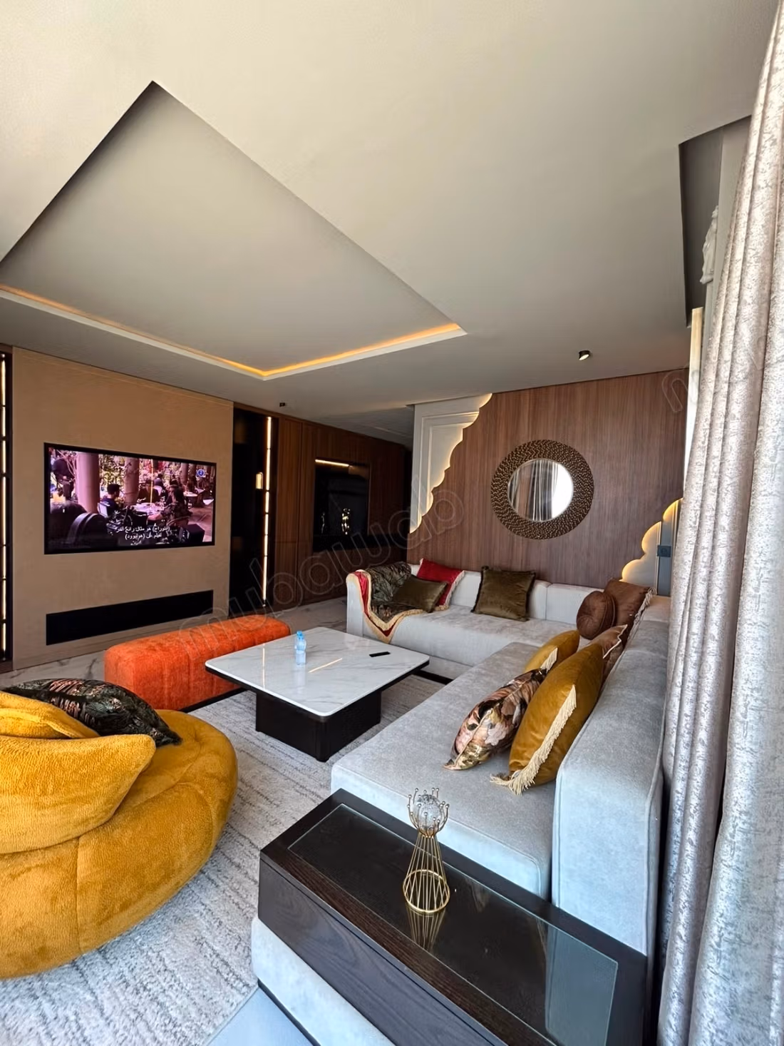 Exceptional apartment with panoramic sea view
