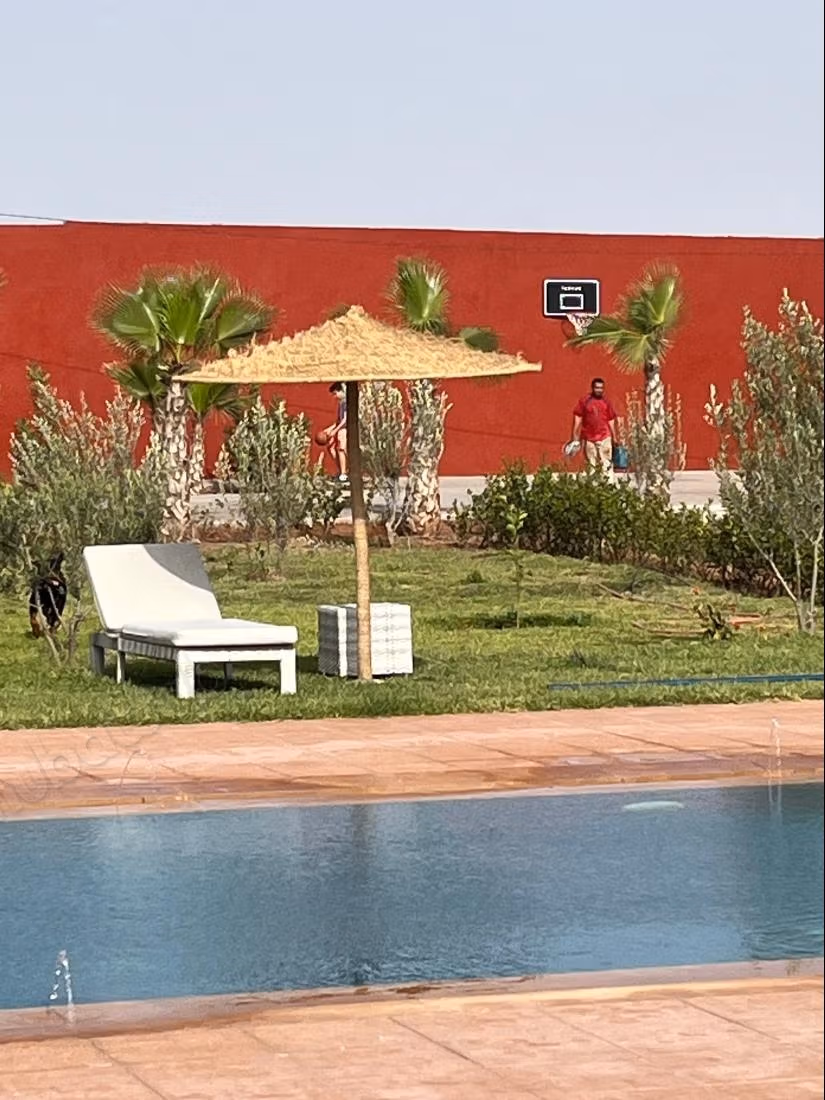 Très belle villa sur une ferme de 8507M2