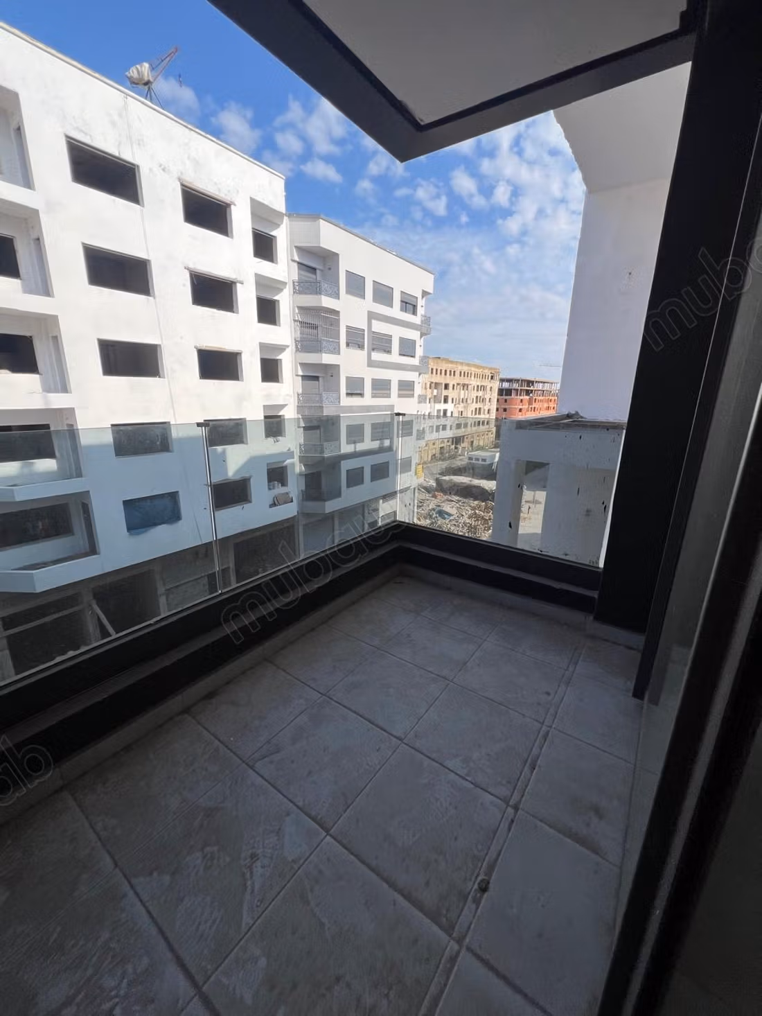 Ufficio nuovo in affitto a Casablanca vicino a Oulfa accanto all'ospedale Sheikh Khalifa Superficie 62 m²