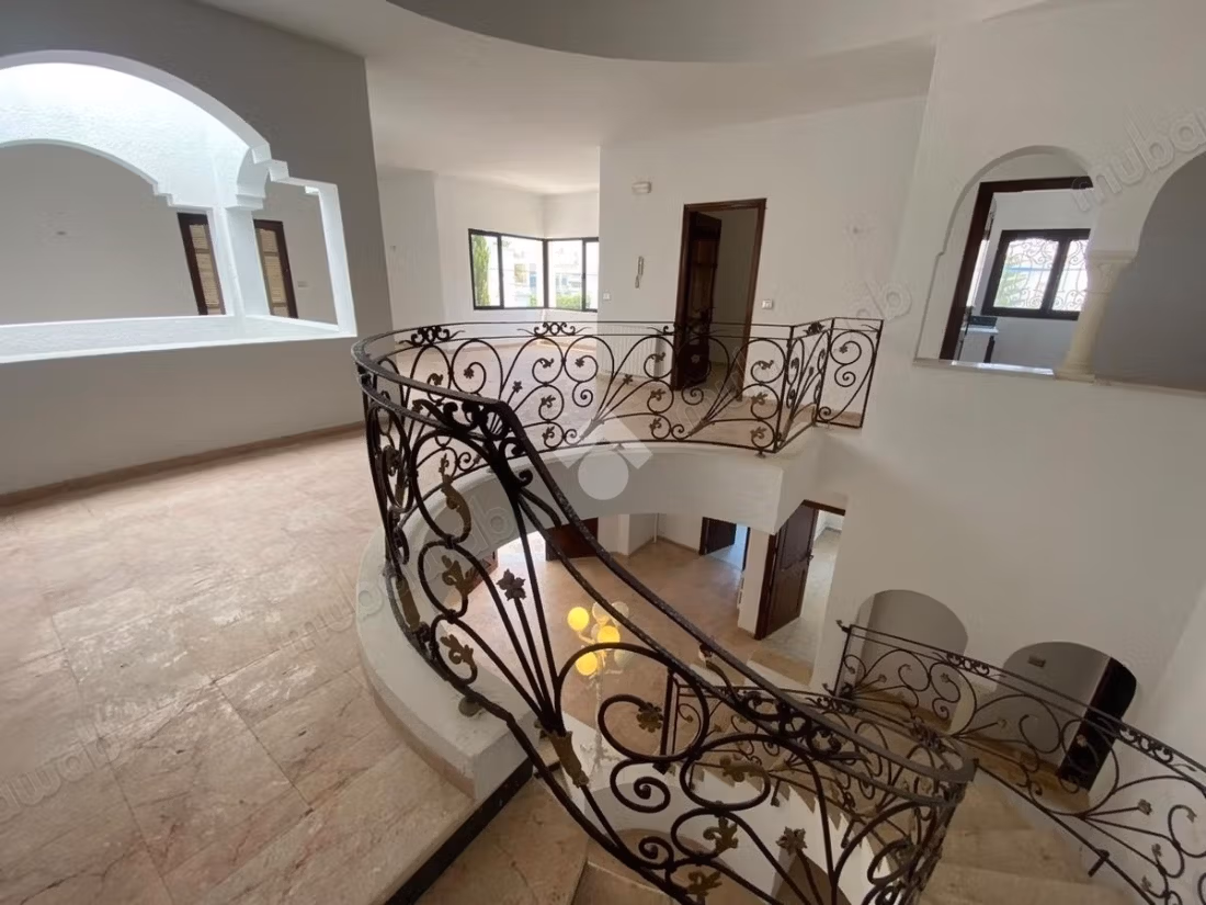 Villa indipendente in affitto