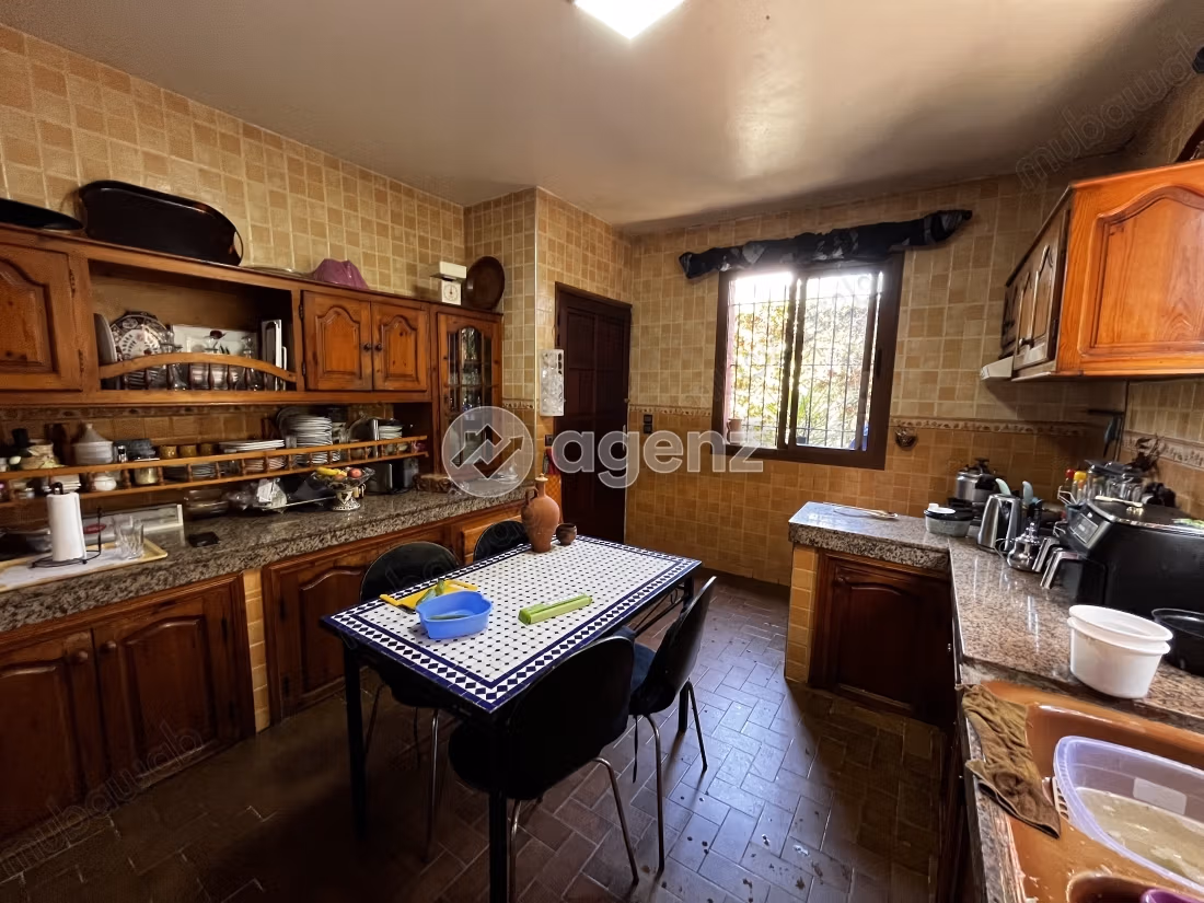 Villa in vendita 517 m², 5 camere Aïn Sebaâ Casablanca