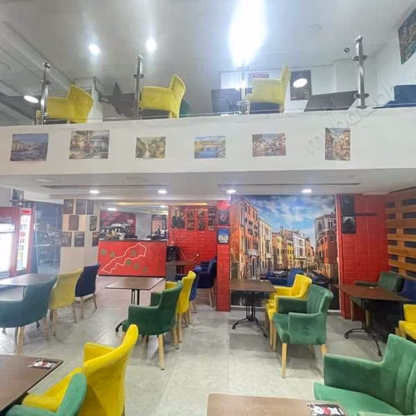 Local comercial en venta de 92.0 m² en Marrakech, Izdihar