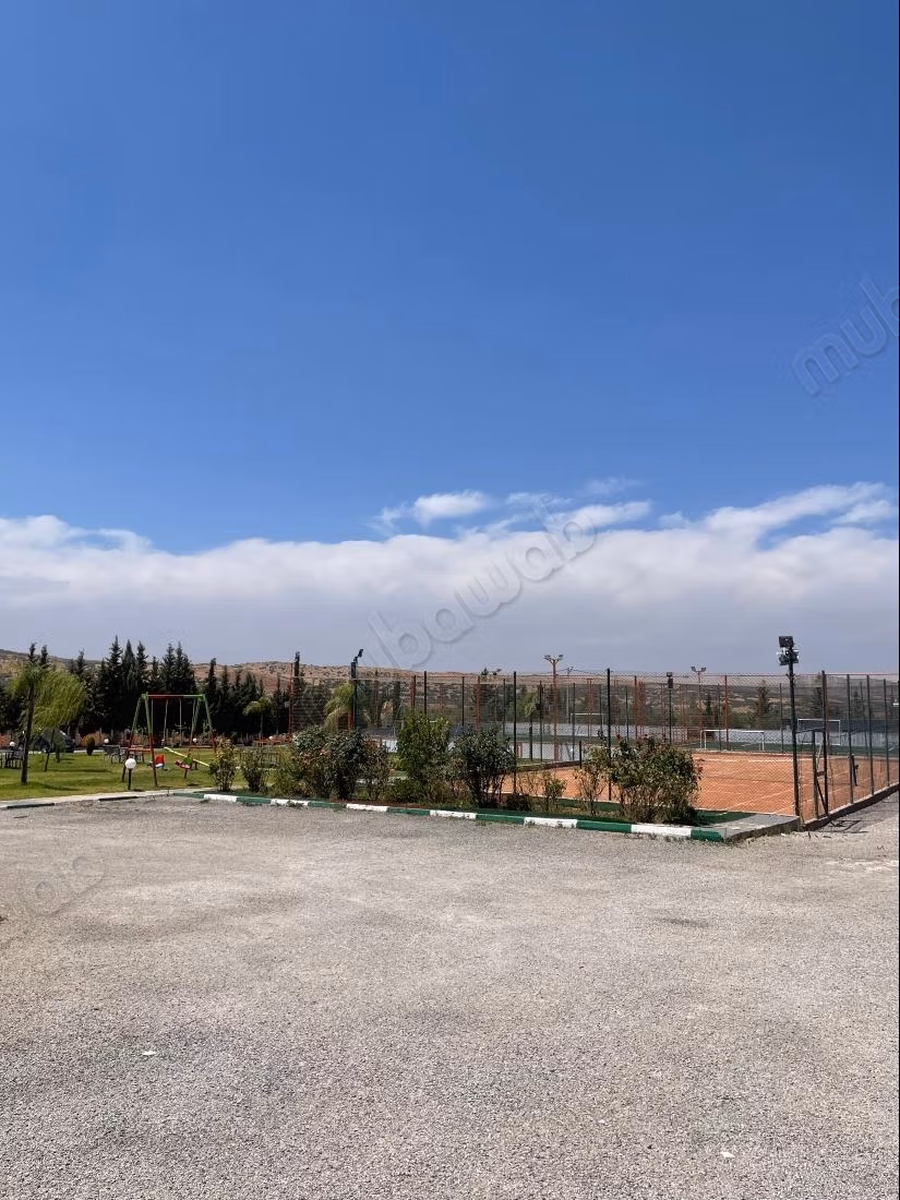 Complexe sportif et loisir à vendre, Sefrou