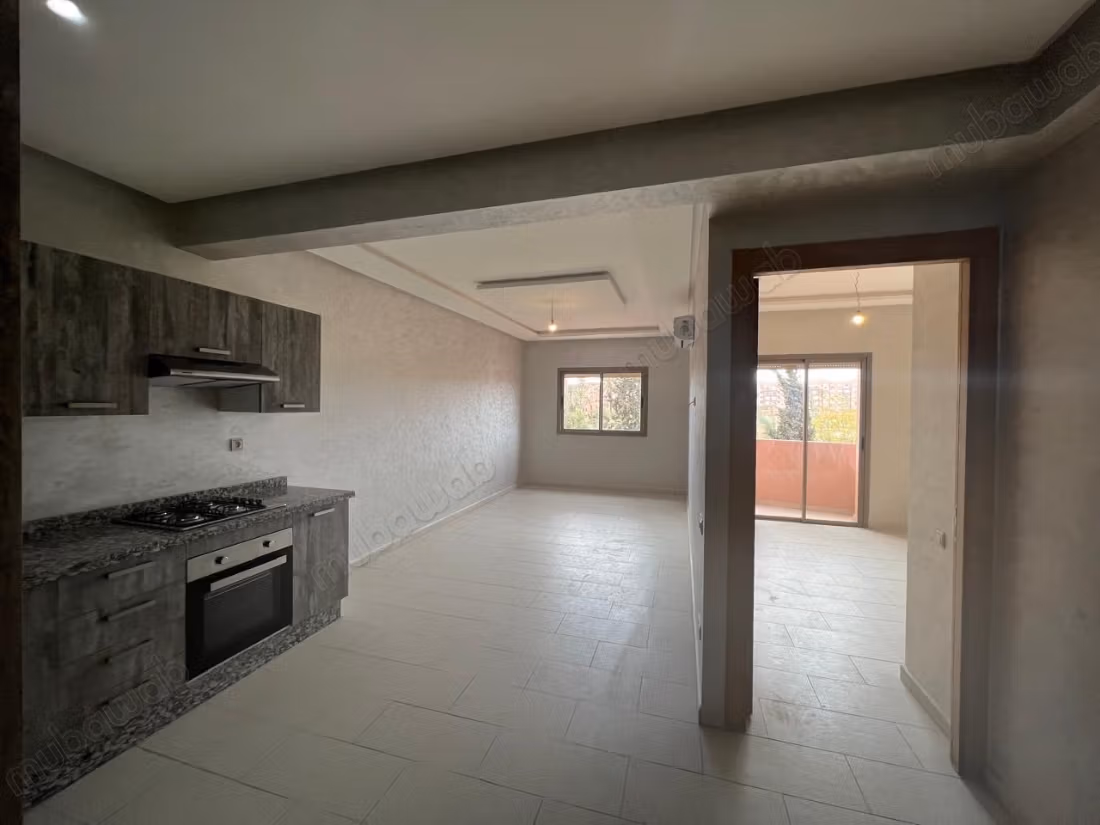 Nice 1 bedroom empty apartment in Semlalia