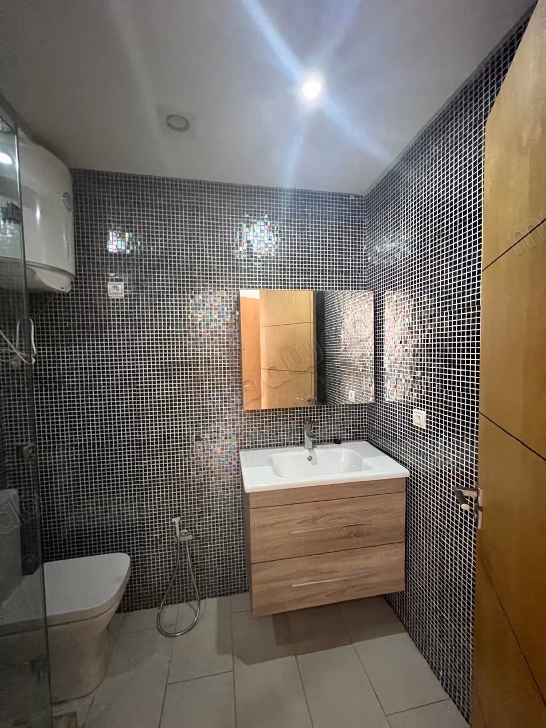 Nice 1 bedroom empty apartment in Semlalia