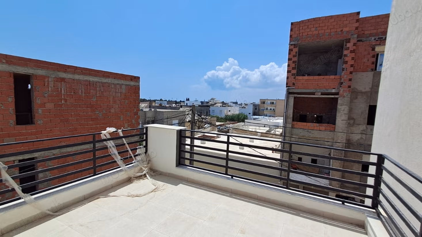 Villa S5 avec jardin à Cité El Merdès Kélibia