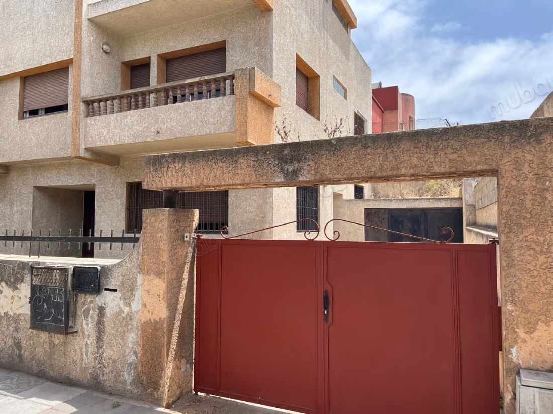 À vendre – villa d’exception à emplacement stratégique