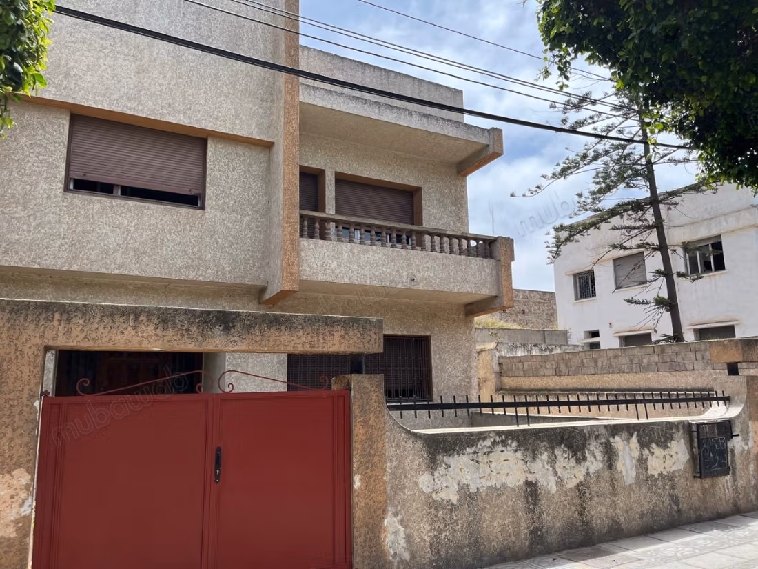 À vendre – villa d’exception à emplacement stratégique