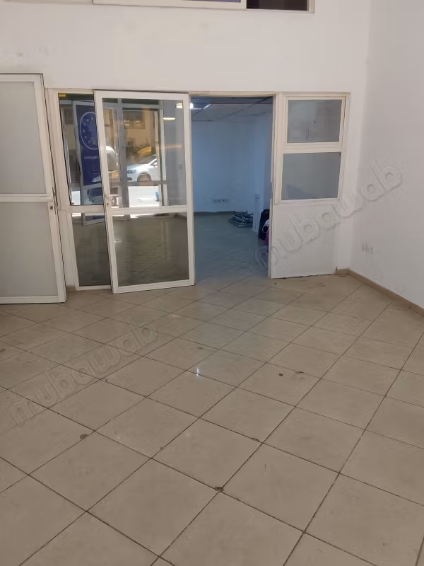 Local aménagé au quartier 2mars 100m2