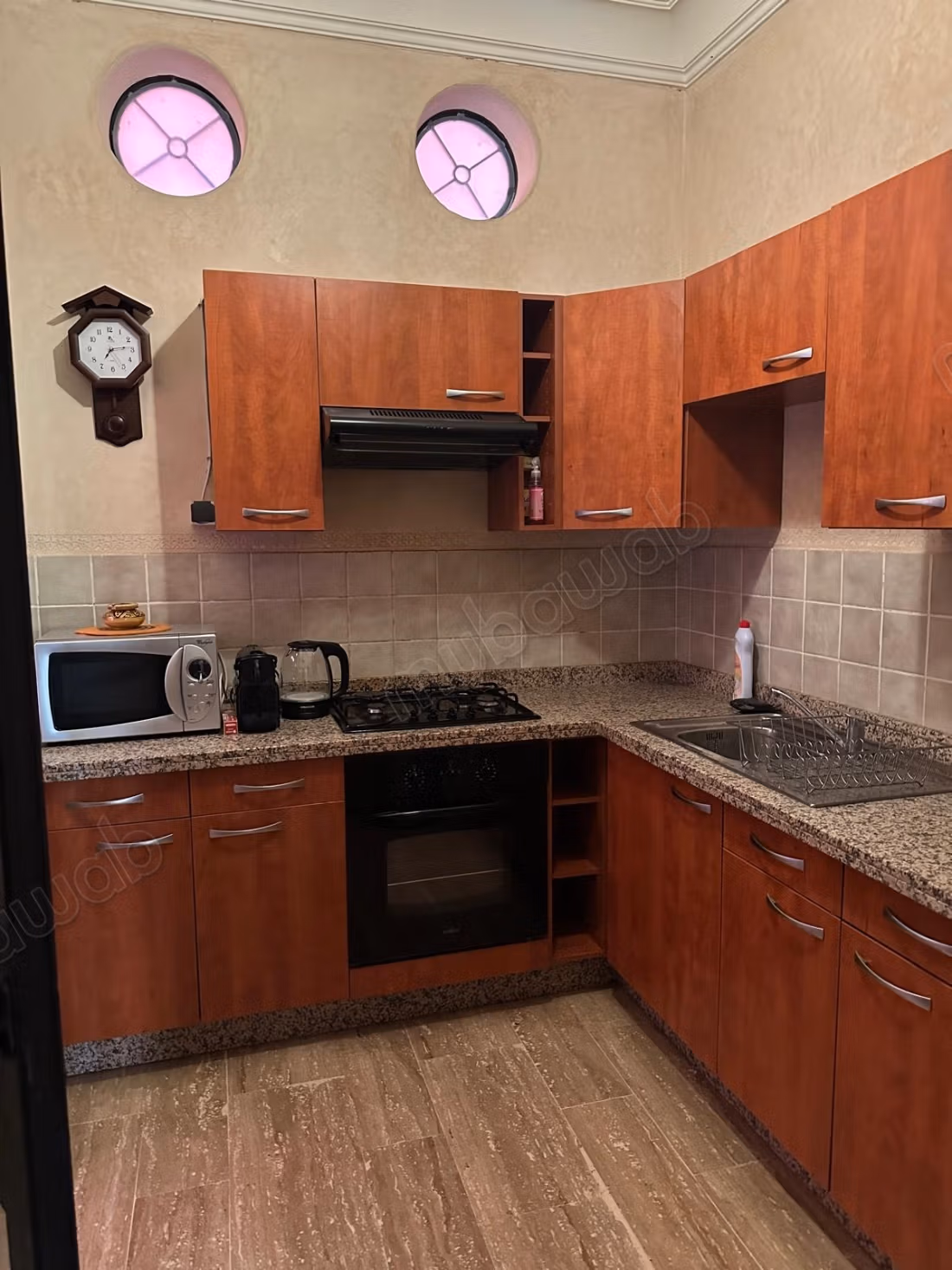 Furnished T3 residences long-term pool