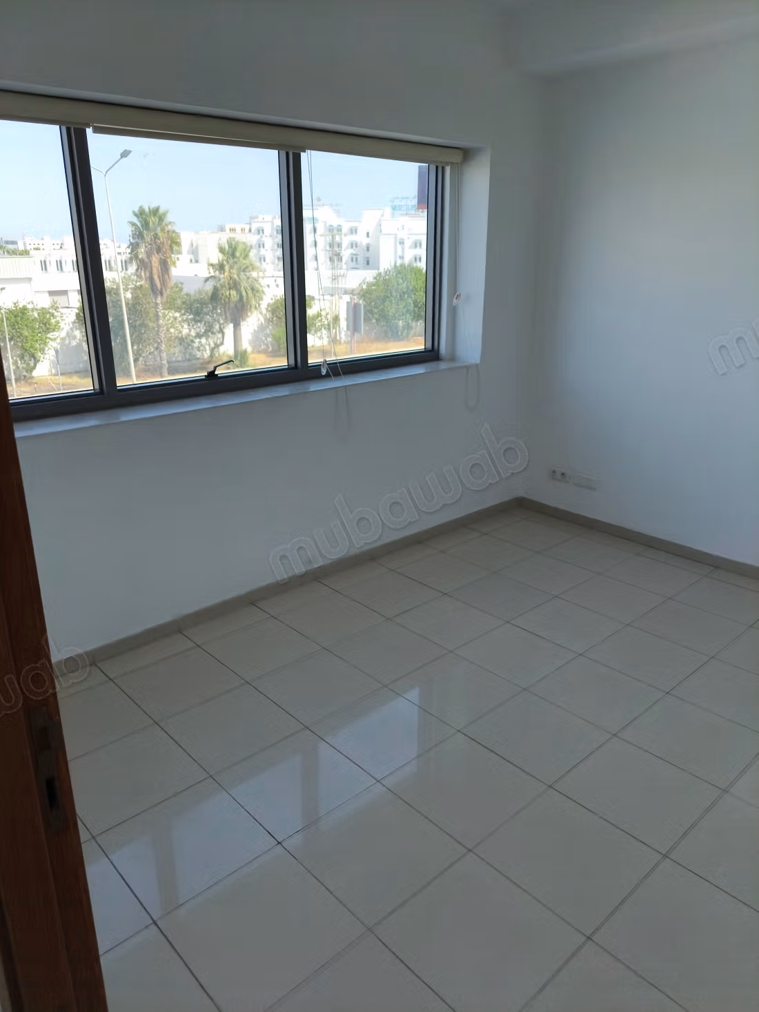 Office H2 for rent – Ariana, National Route 8