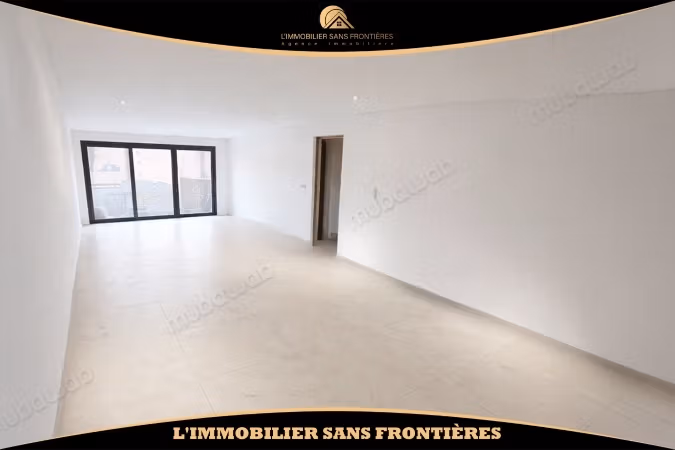 Leeg appartement van 148 m² te huur in Gueliz — 3 slaapkamers
