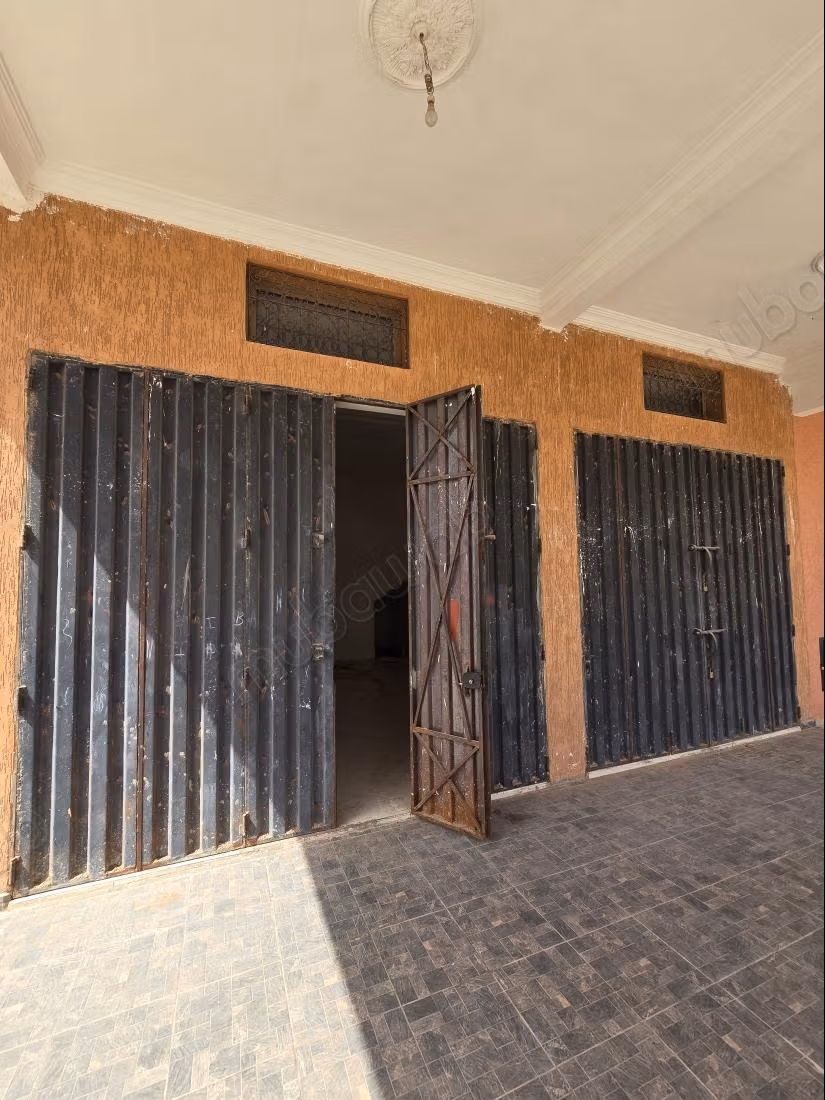 Casa Azzouzziya 2 appartamenti Negozio Mutuo