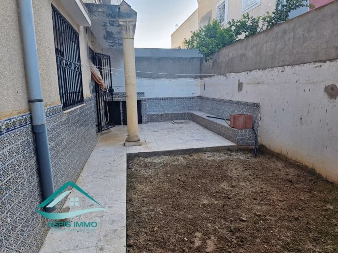 Villa 255 m² à cité Riadh Kelibia