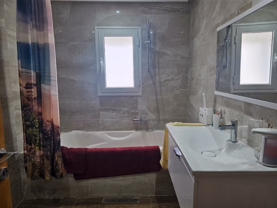 House 300 m² in Kelibia