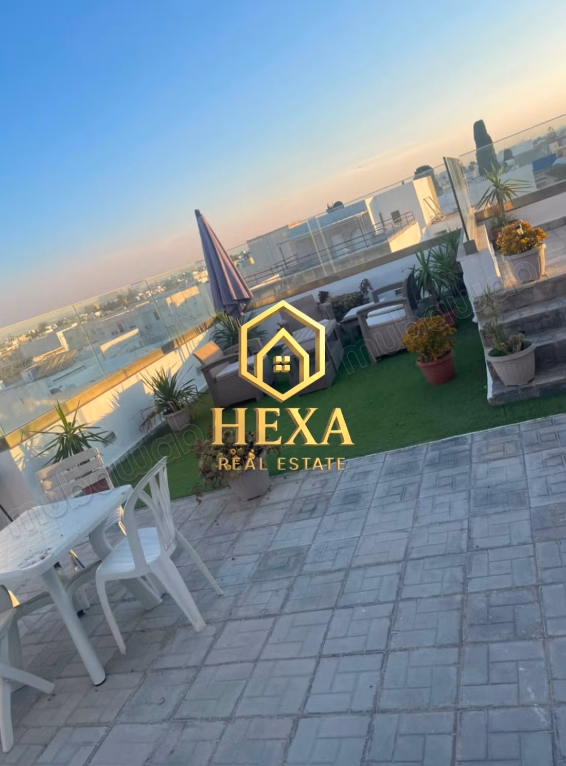 Duplex S3 avec terrasse à La Marsa