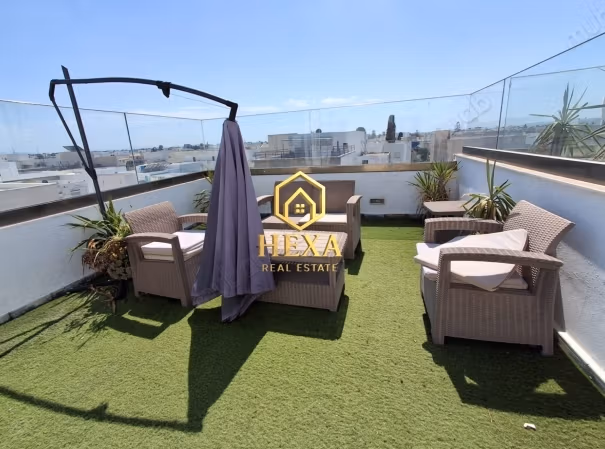 Duplex S3 avec terrasse à La Marsa