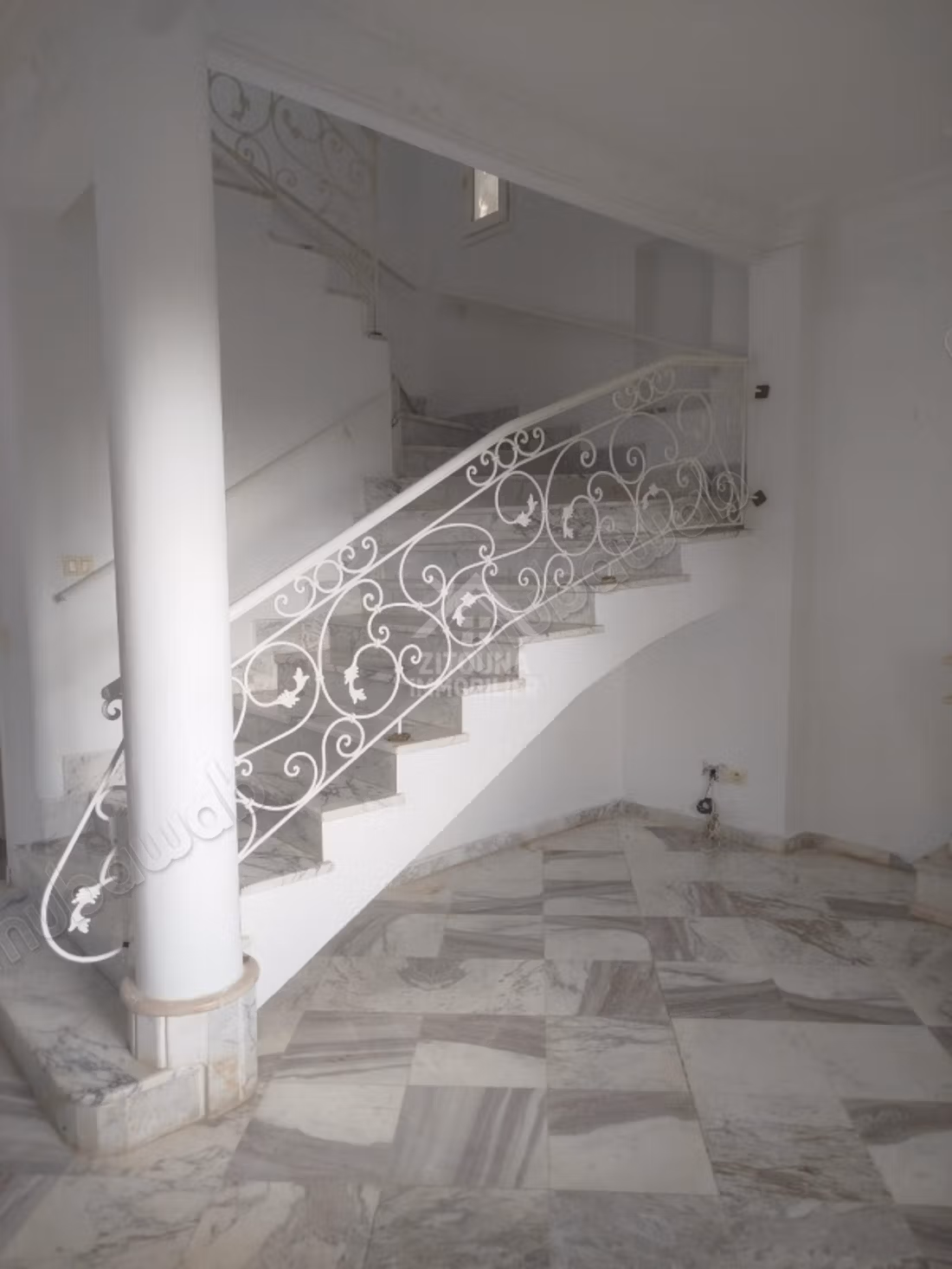 A louer une villa avec vue sur mer à Carthage Dermech