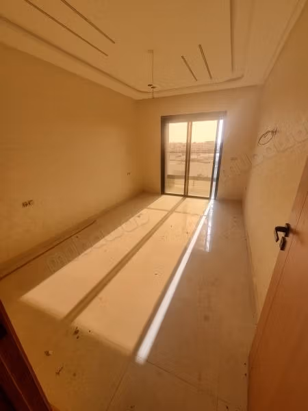 Apartment for sale in Al Wifaq. Total area 106 m². Elevator and terrace