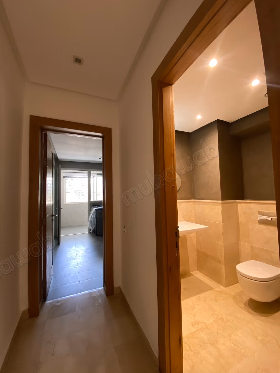 Rent this apartment in Souissi. Total area 125 m². With elevator and green space
