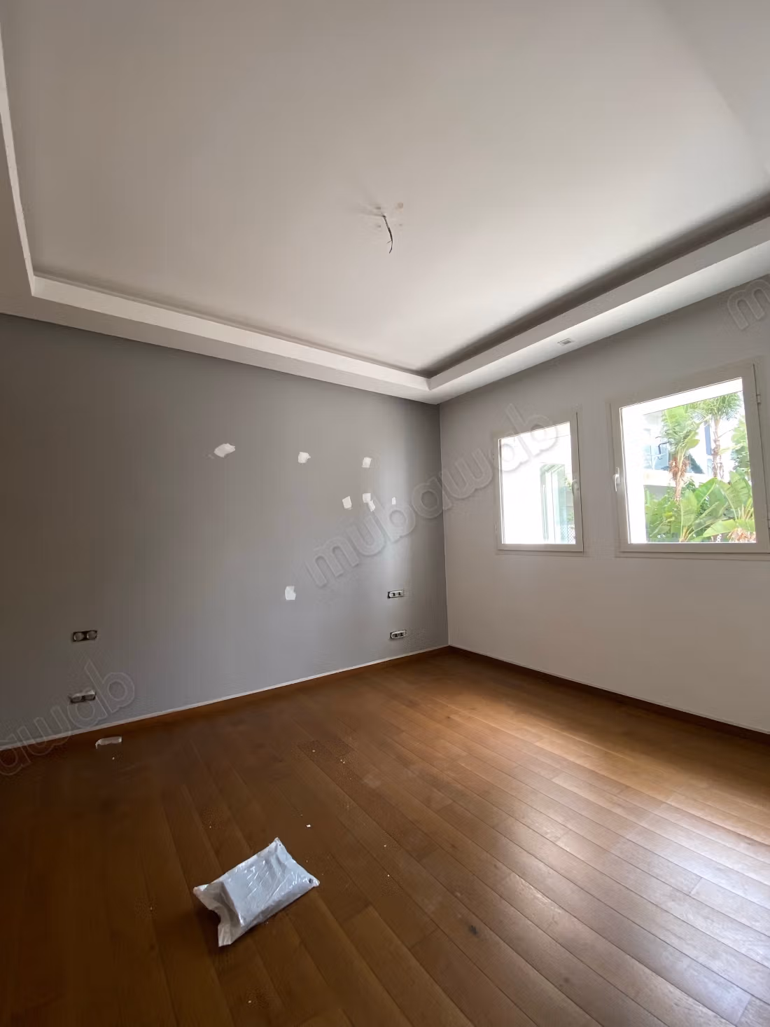 Rent this apartment in Souissi. Total area 125 m². With elevator and green space