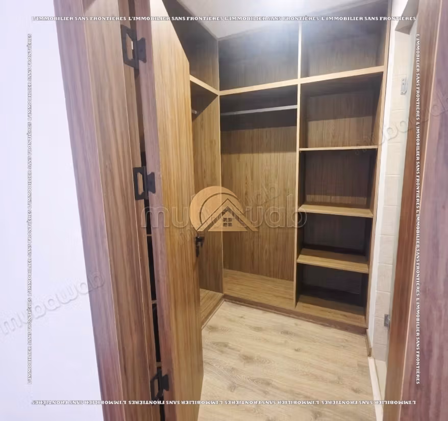 New 115 m² apartment for rent in Camp Al Ghoul - Atlas View