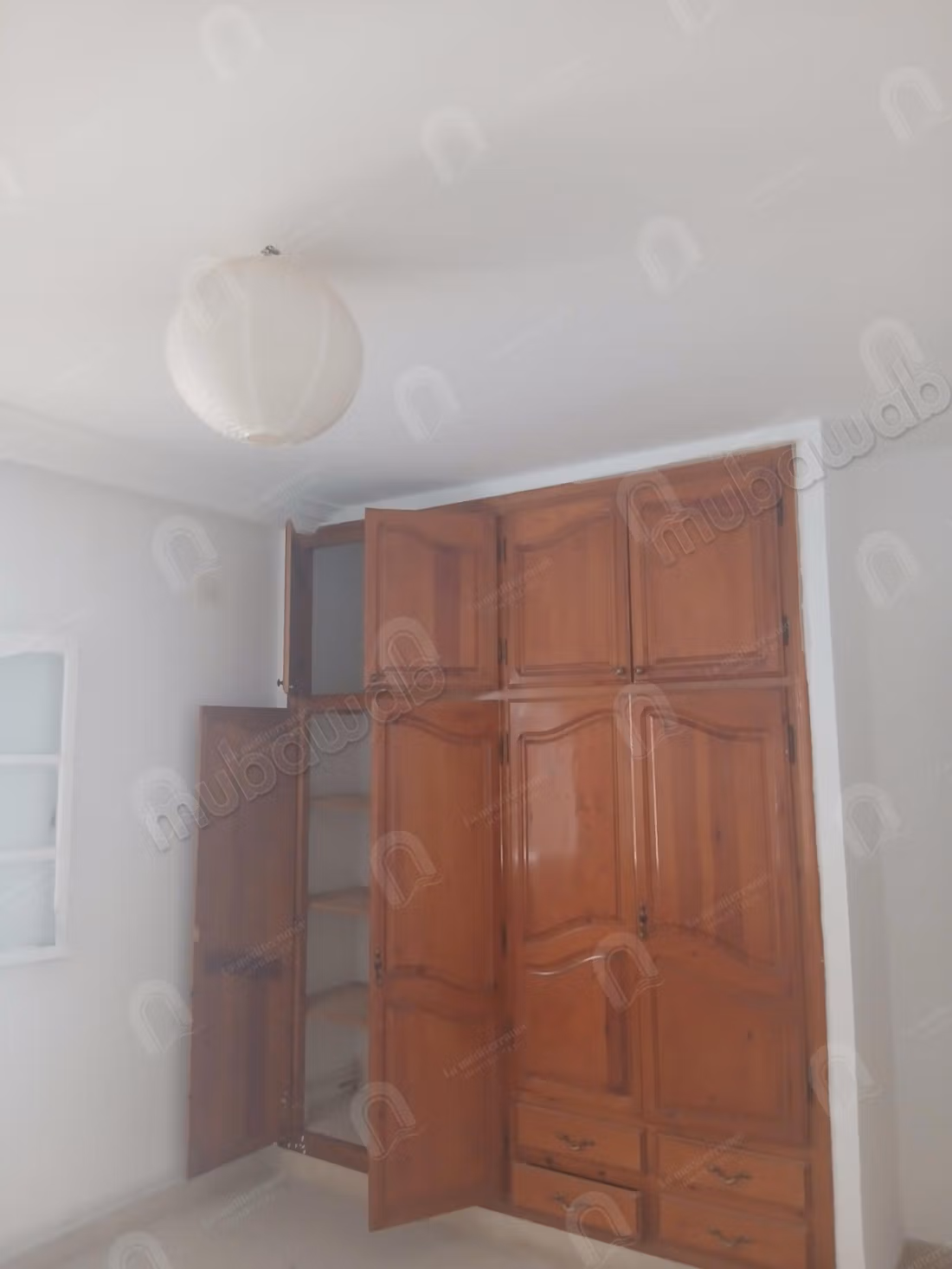 A louer une villa s4 à cité ennaser 2