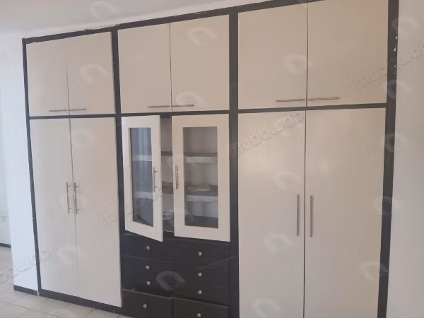 A louer une villa s4 à cité ennaser 2