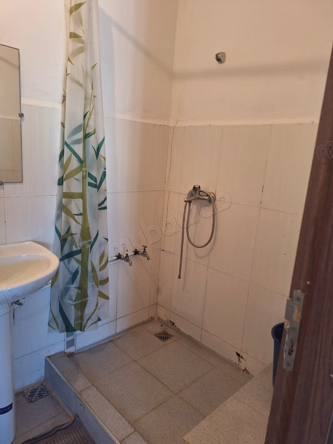 Sunny 2 bedroom apartment