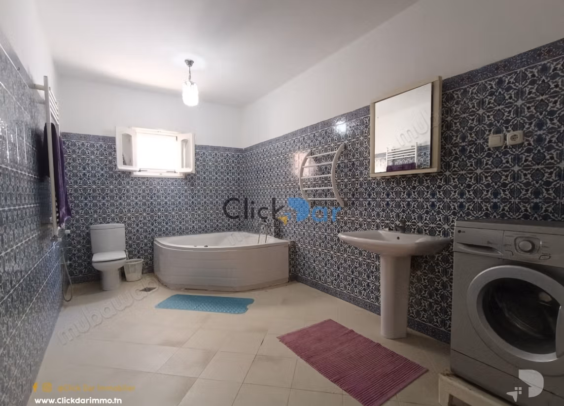 Un Appartement en S2 en RDC a louer