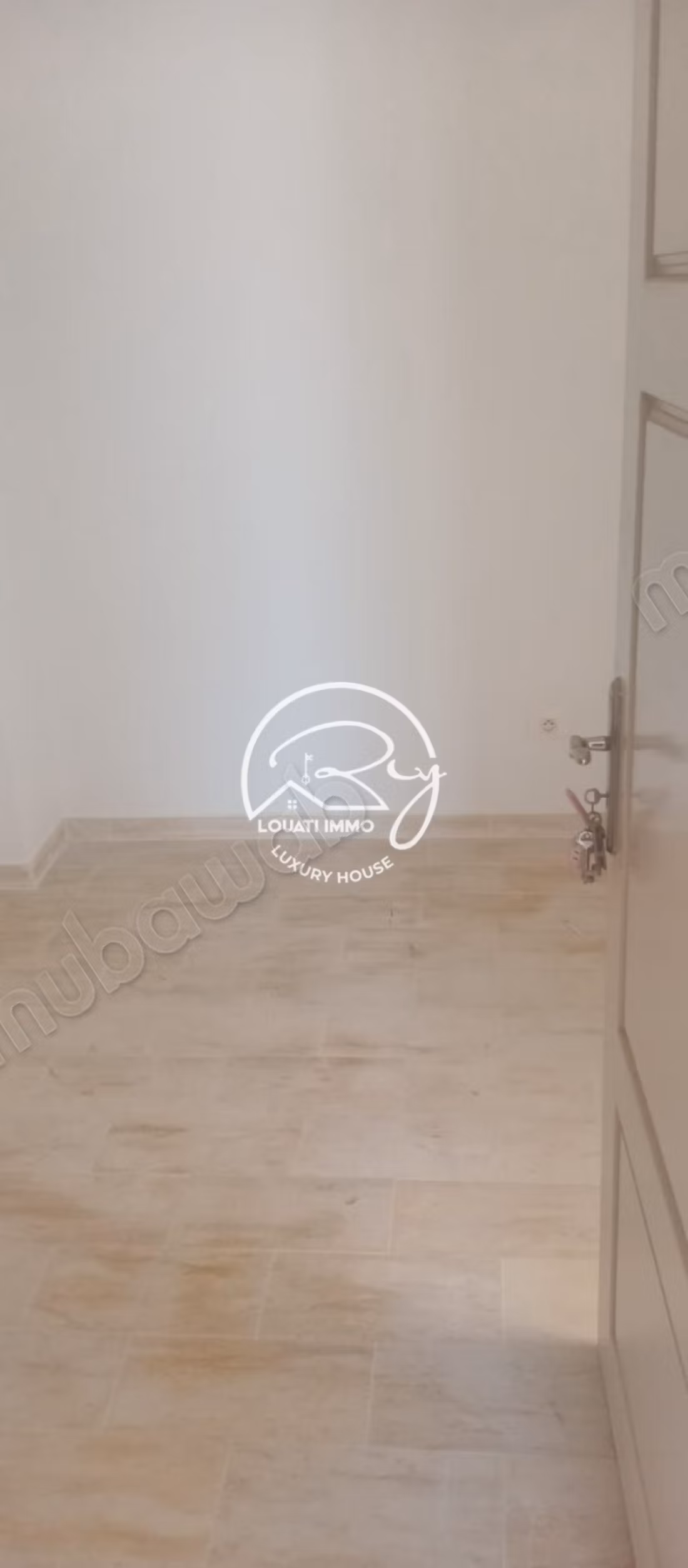 For rent S3 office in Ain Zaghouan North
