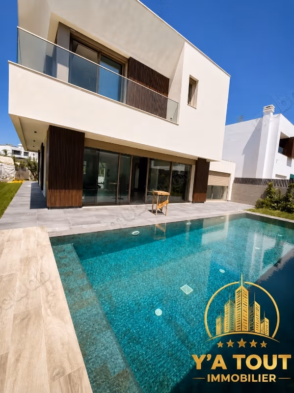Villa moderne à louer – Hay Riad