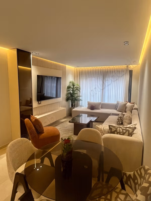 Studio de luxe meublé à Oasis