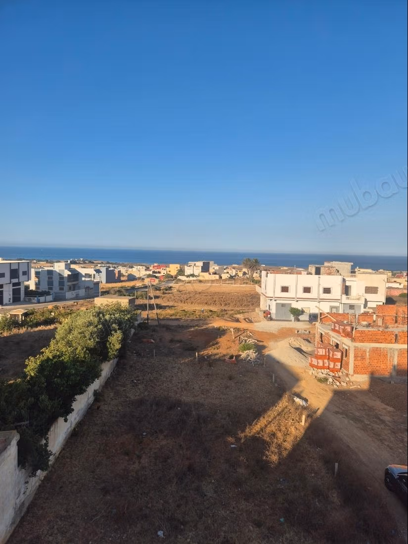 Stunning plot of 283 m² with R2 permit