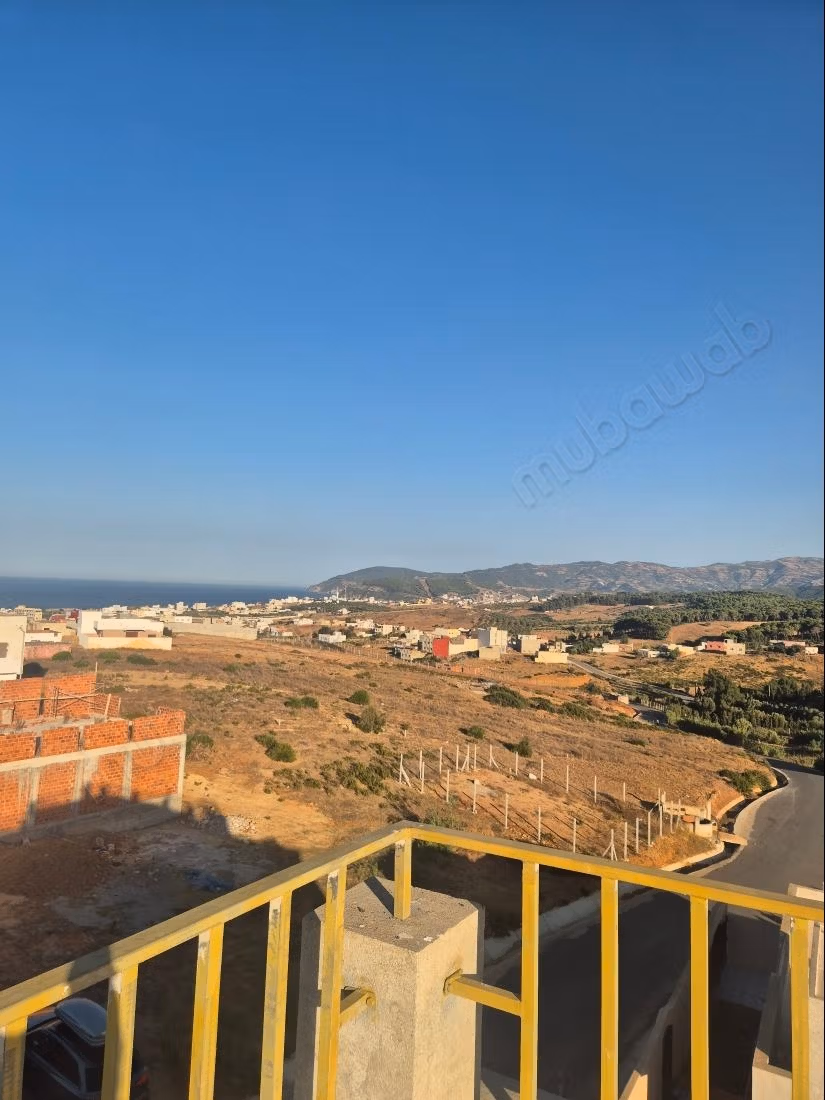 Stunning plot of 283 m² with R2 permit