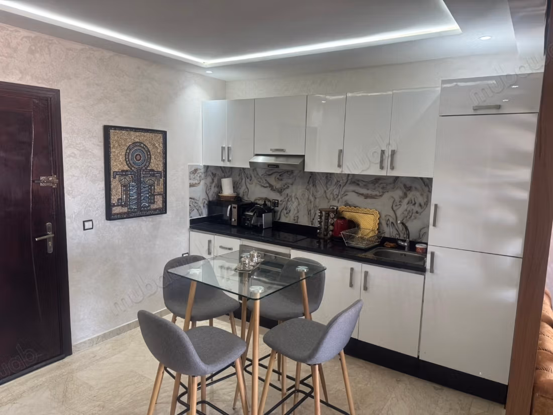 Appartement à vendre à ROCHE NOIR. 1 Pièce. Meublé