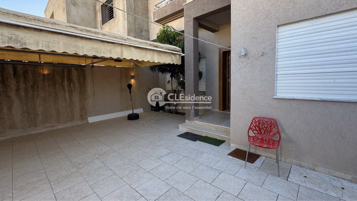 Belle Villa Jumelée S5 à Louer – La Soukra