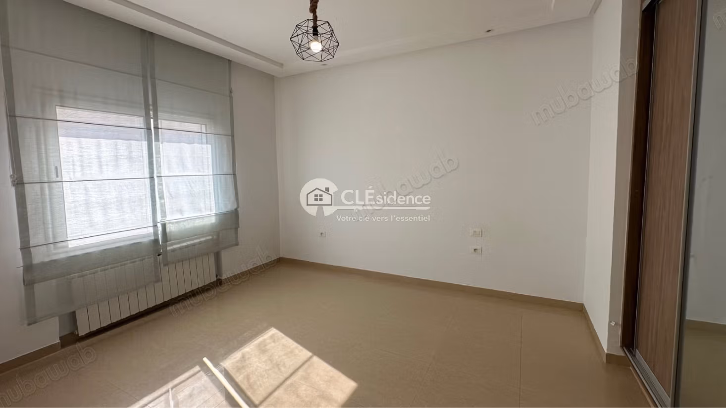 Belle Villa Jumelée S5 à Louer – La Soukra