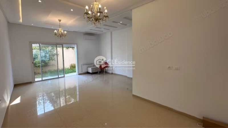 Belle Villa Jumelée S5 à Louer – La Soukra