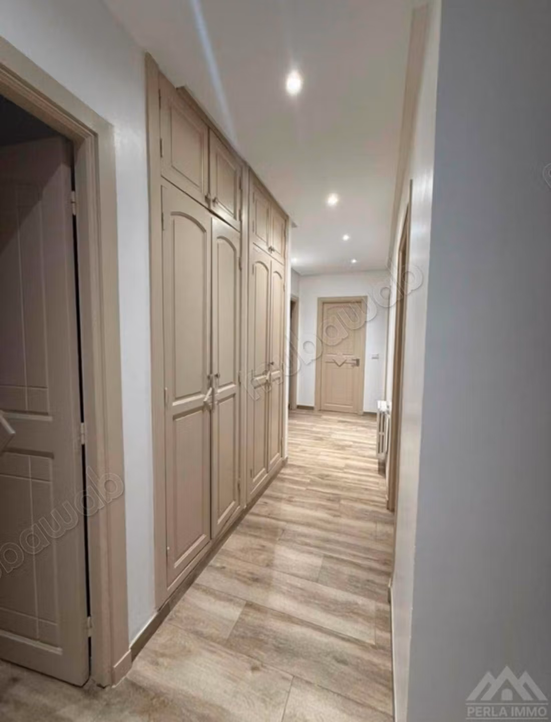 À vendre un appartement S4 Ain Zaghouen