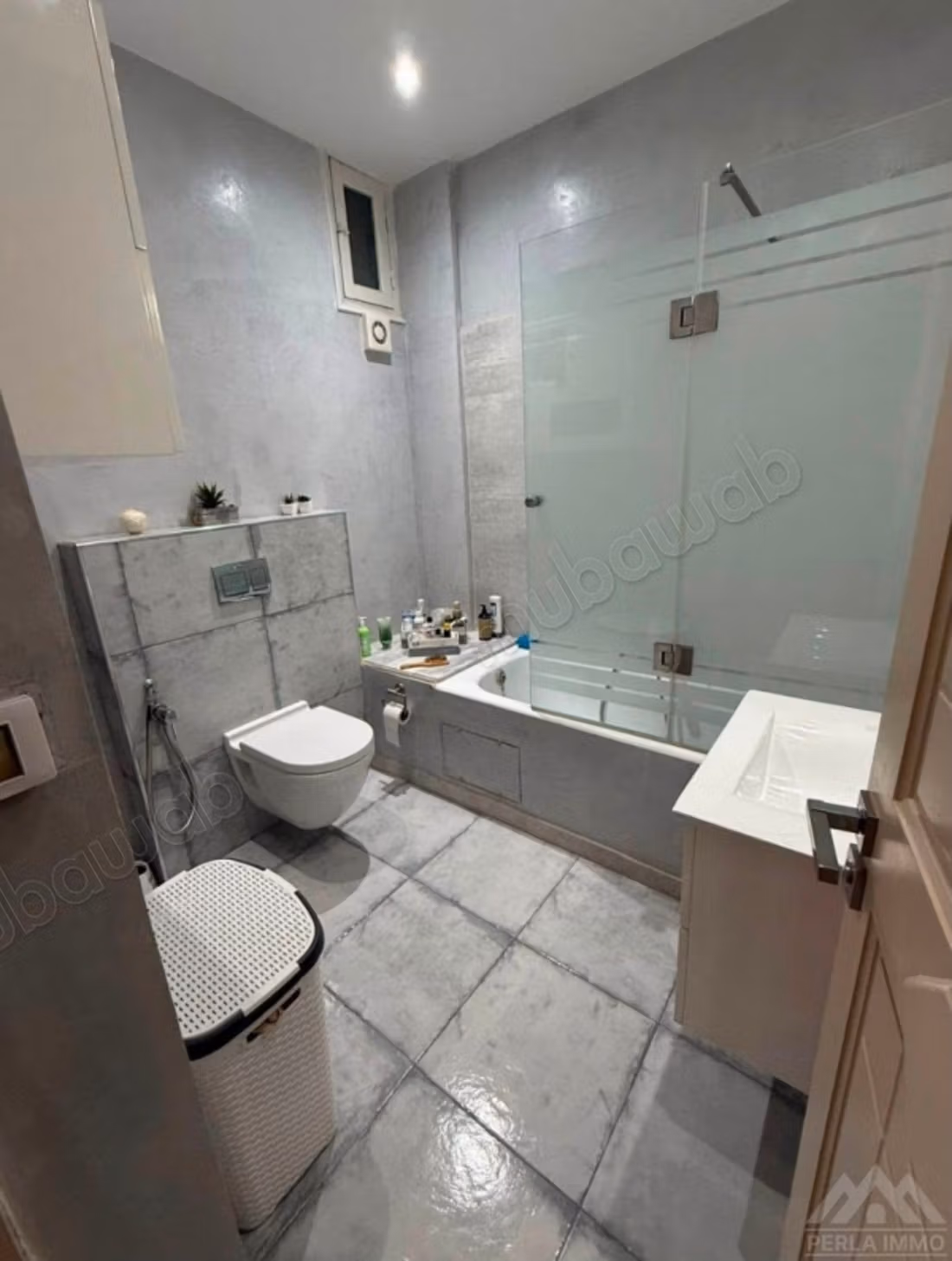 À vendre un appartement S4 Ain Zaghouen