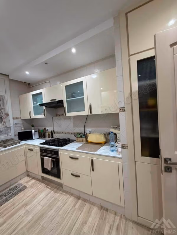 À vendre un appartement S4 Ain Zaghouen