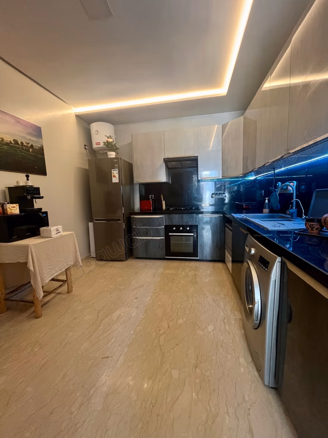Apartments for rent. 2 comfortable rooms. Residence with caretaker, general air conditioning