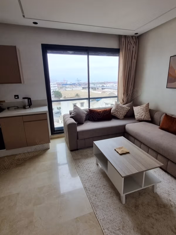 New Studio 6th floor with sea/port view Belvédère