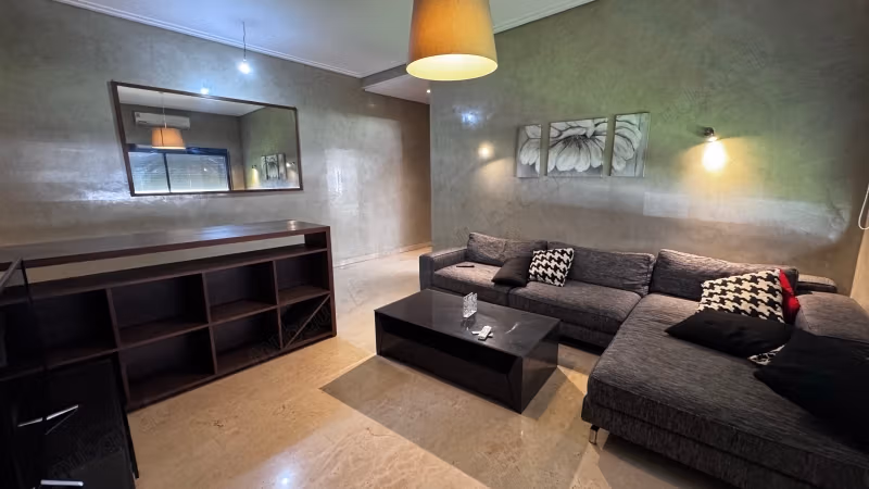 Apartamento magnífico en alquiler en Las Princesas. 2 habitaciones. Bien amueblado