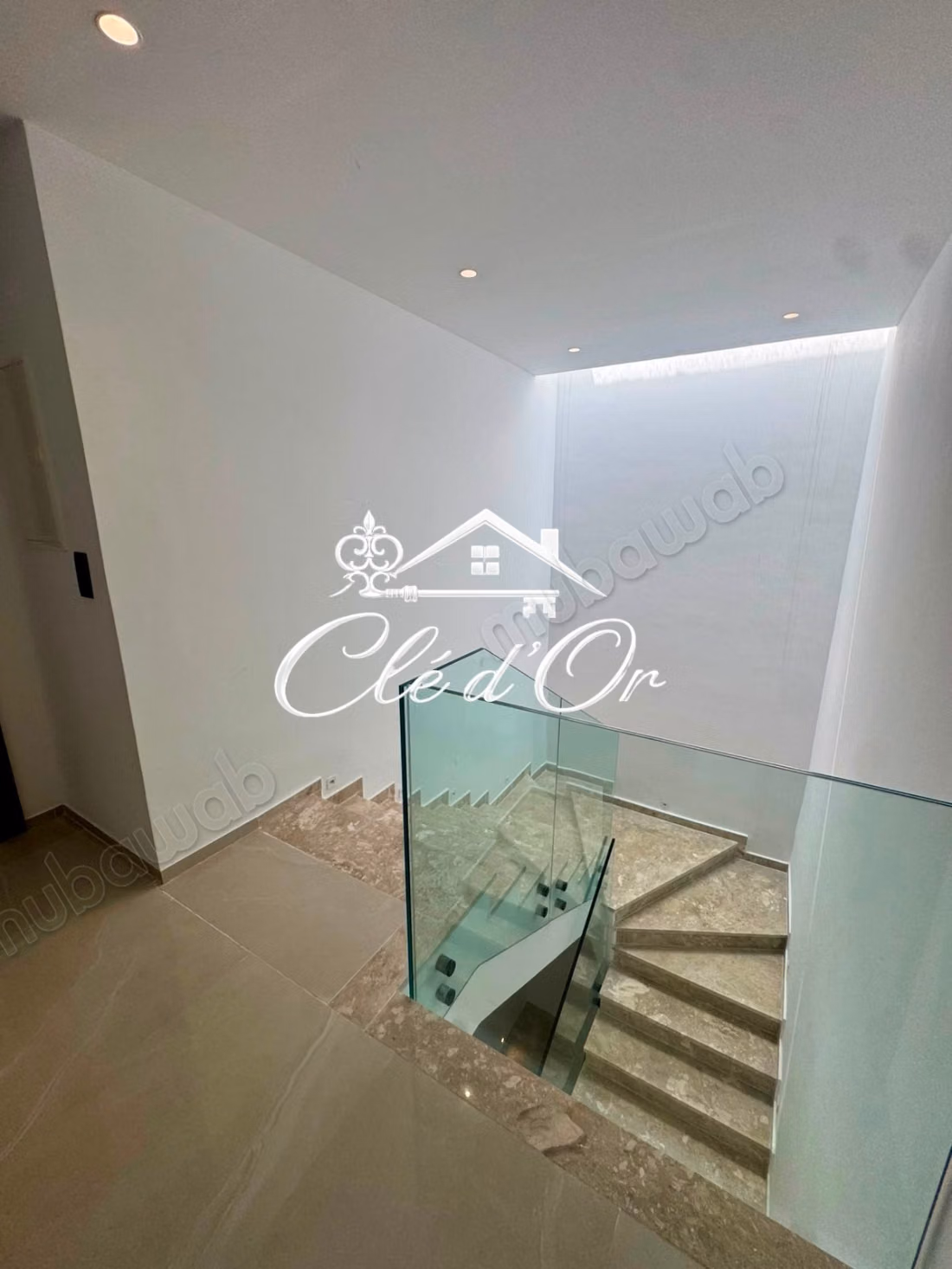 Villa S4 à louer à Gammarth