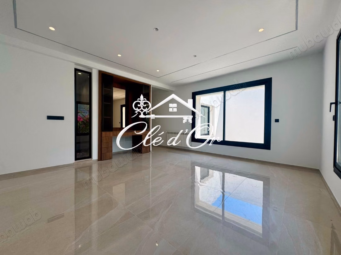 Villa S4 à louer à Gammarth