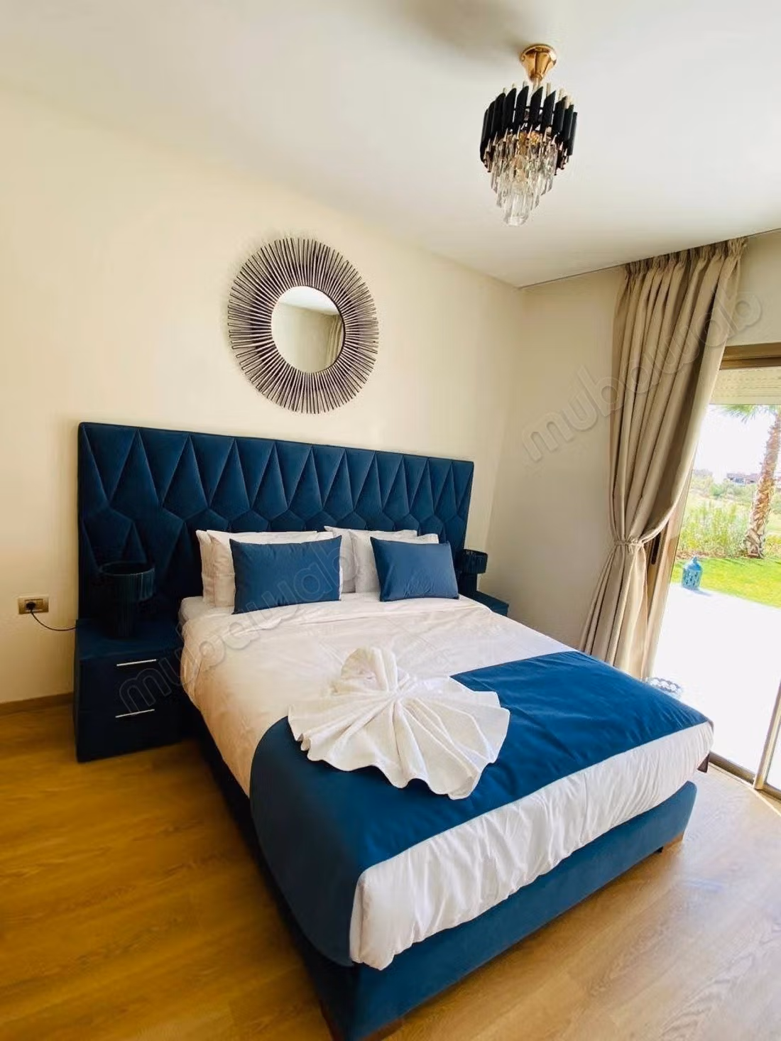 Bell'appartamento in affitto ad Agdal. Superficie di 98 m². Ben arredato